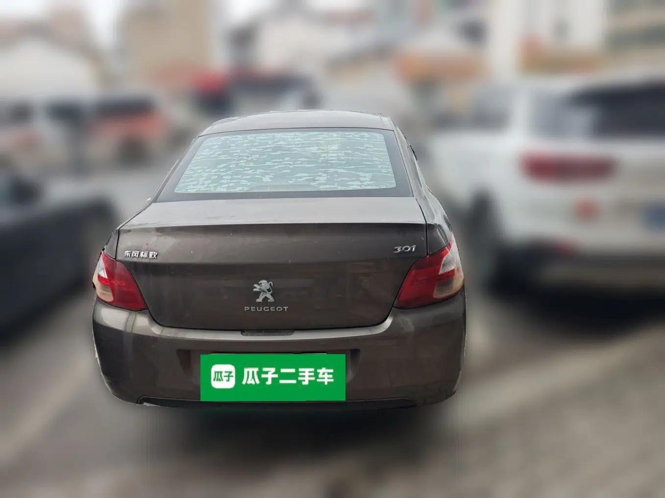 Peugeot 301 2016 1.6L Manual Comfort Edition — миниатюра 5
