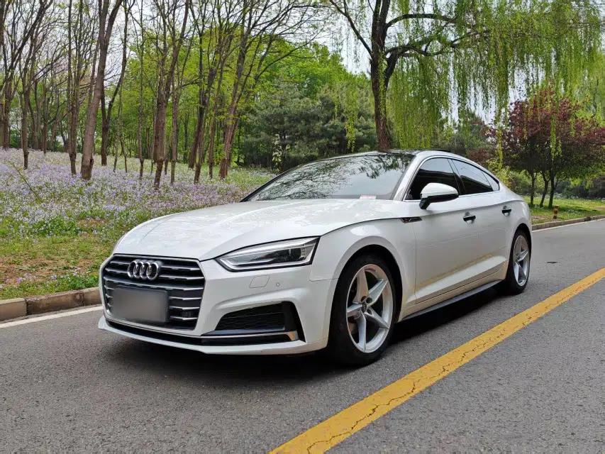 Audi A5 2017 Sportback 40 TFSI Fashion Model — миниатюра 1