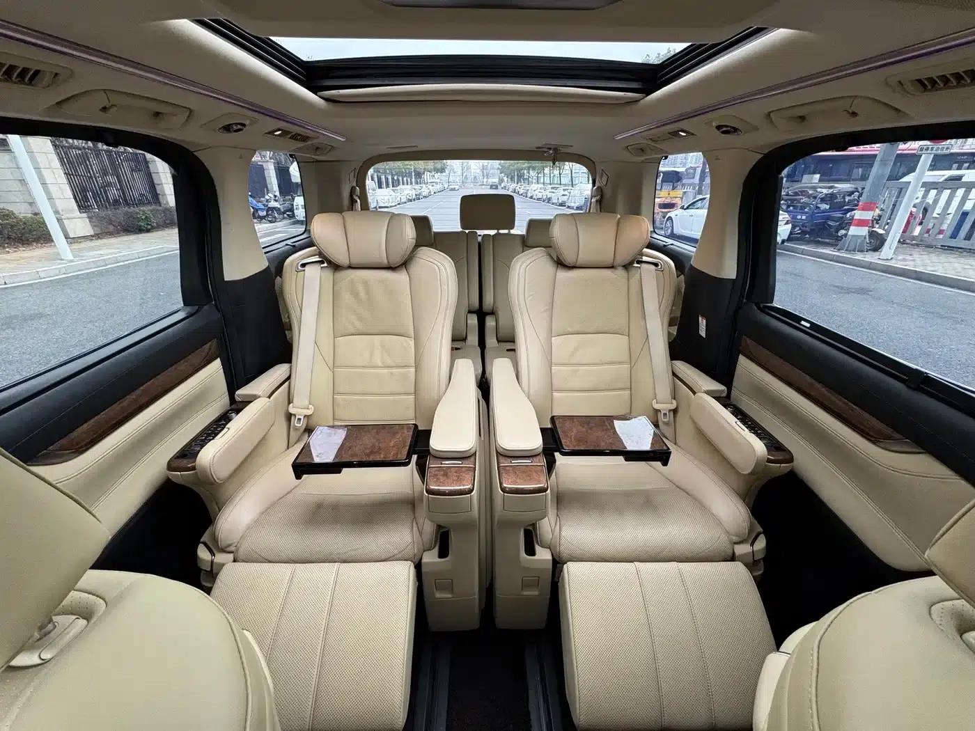 2018 Alphard 3.5L Premium Edition — миниатюра 8