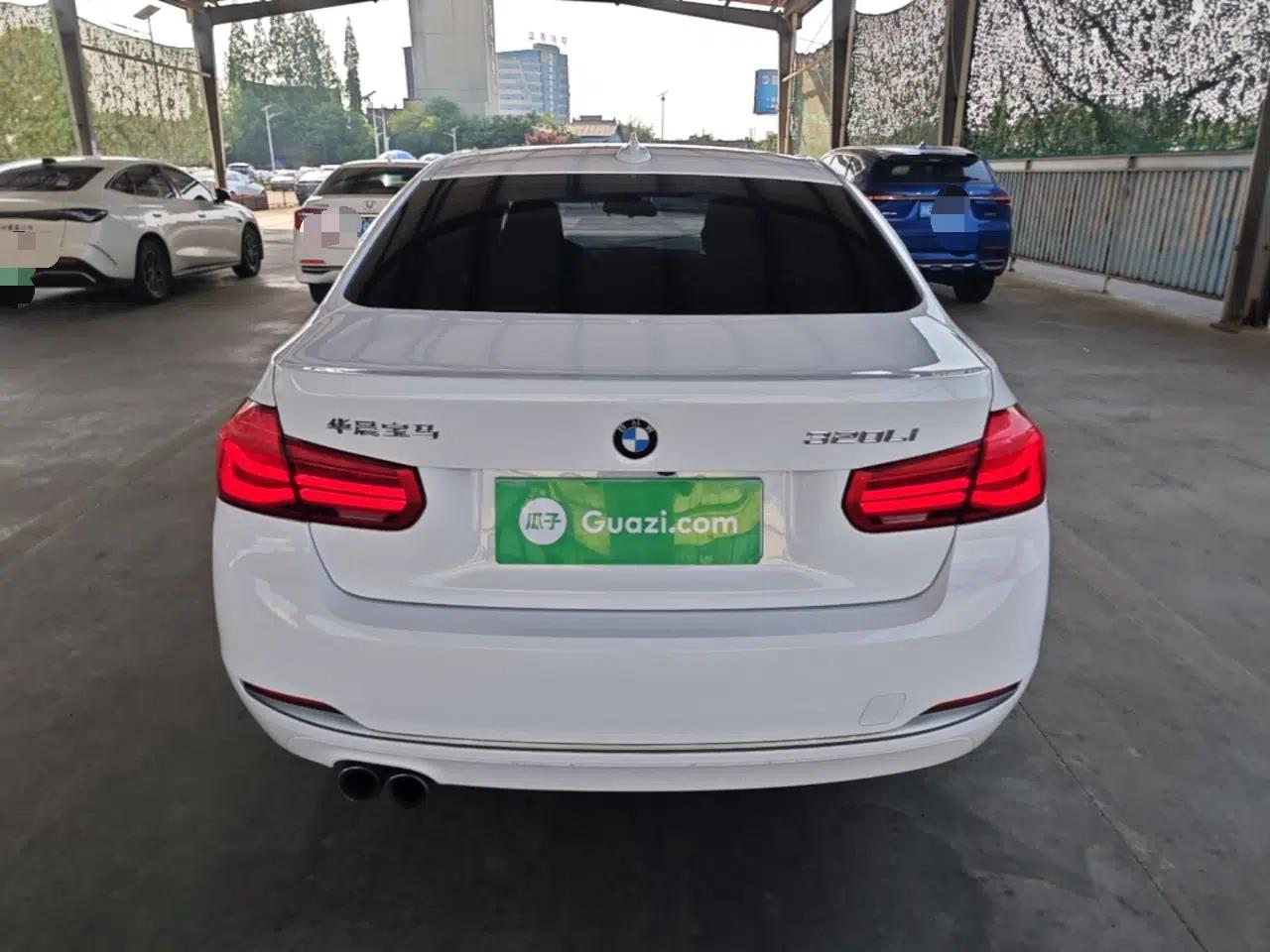 BMW 3 Series 2018 320Li Fashion Model — миниатюра 5