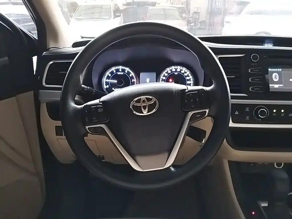 2021 Toyota Highlander 2.0T AWD Elite Edition 7-seater — миниатюра 11