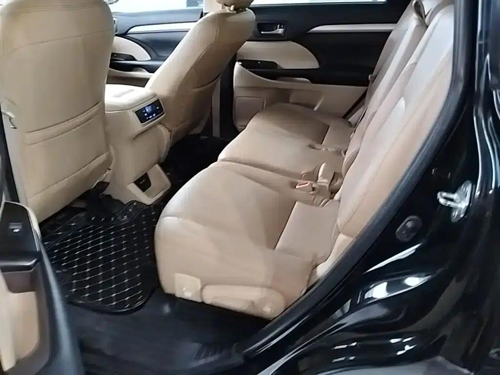 2021 Toyota Highlander 2.0T AWD Elite Edition 7-seater — миниатюра 17