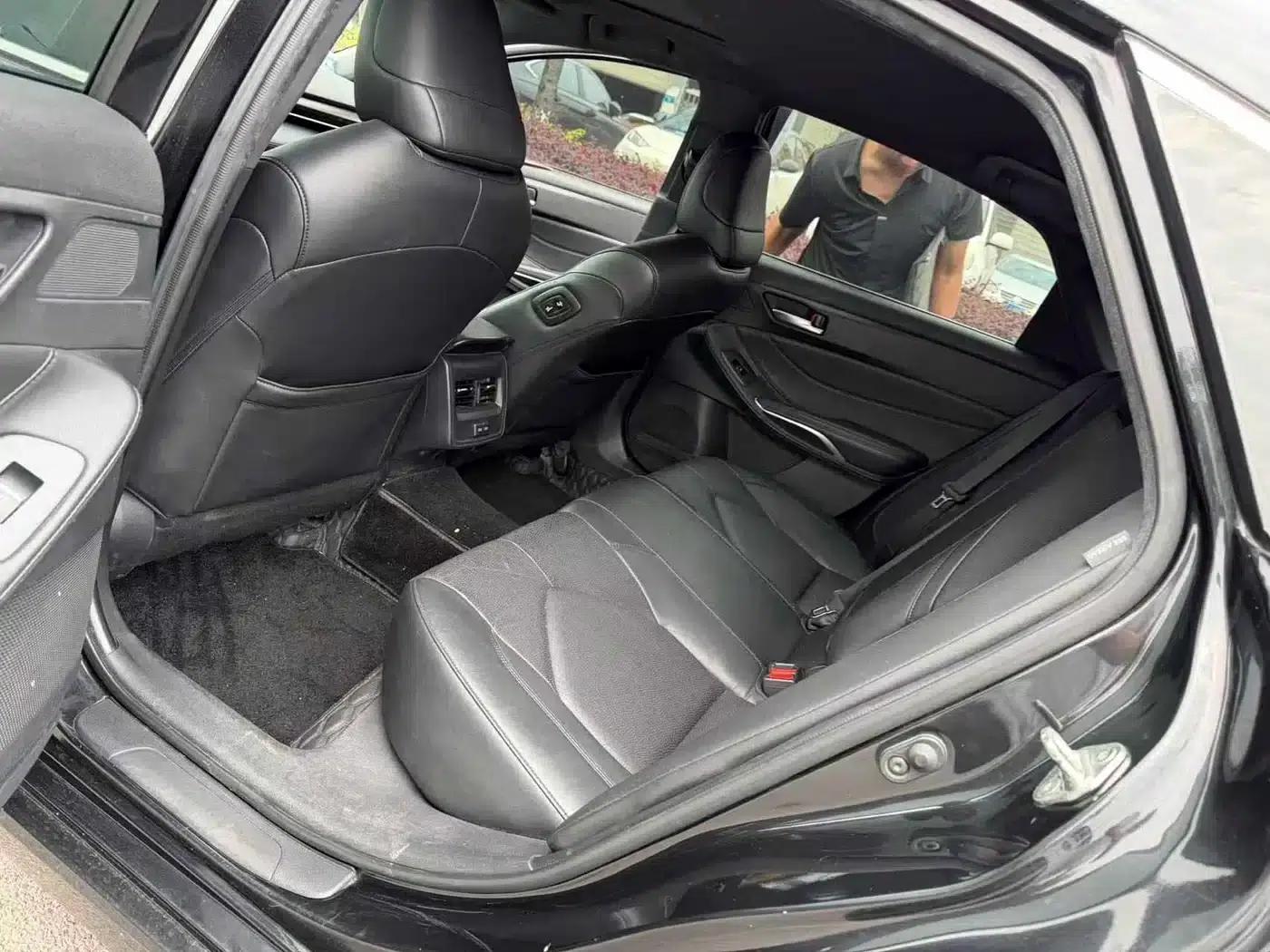 2022 Toyota Avalon 2.0L Luxury Edition — миниатюра 5