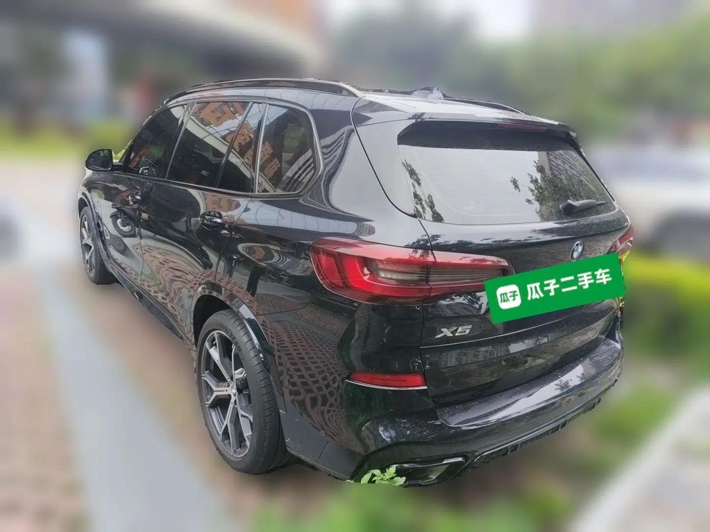BMW X5 2022 Restyled xDrive 40Li M Sport Package — миниатюра 4