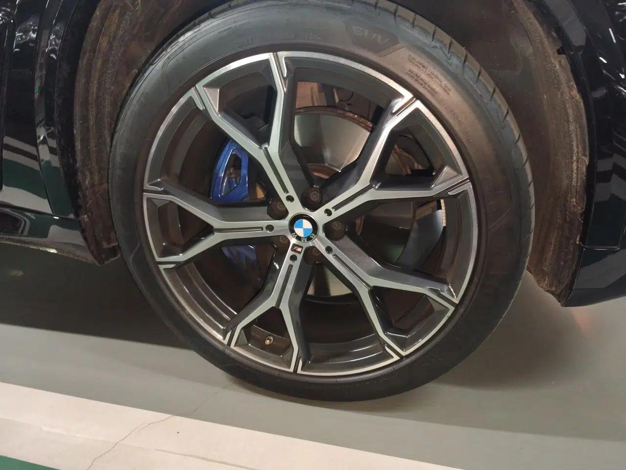 BMW X5 2022 Restyled xDrive 40Li M Sport Package — миниатюра 8