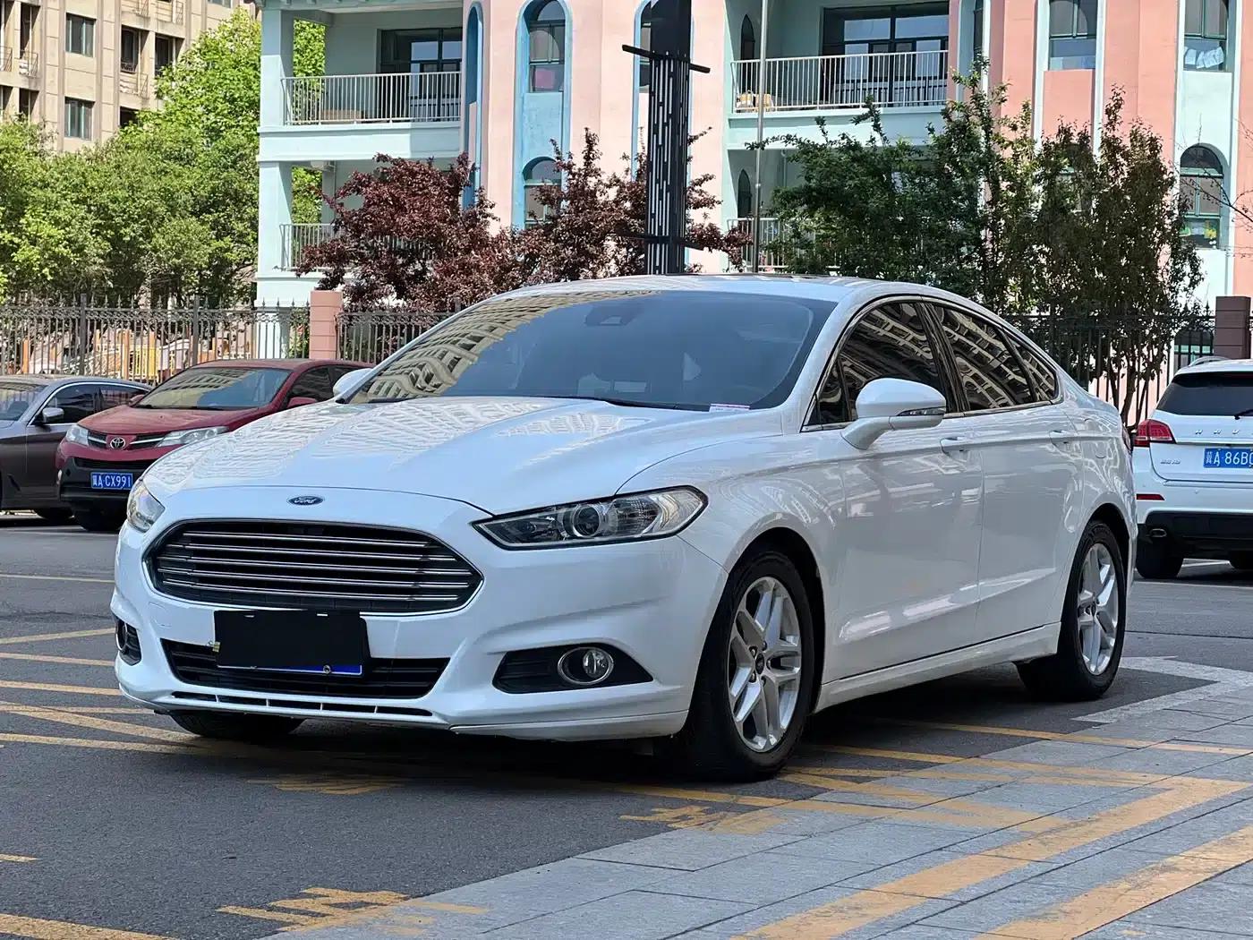 2013 Ford Mondeo 1.5L GTDi180 Fashion Edition — миниатюра 1