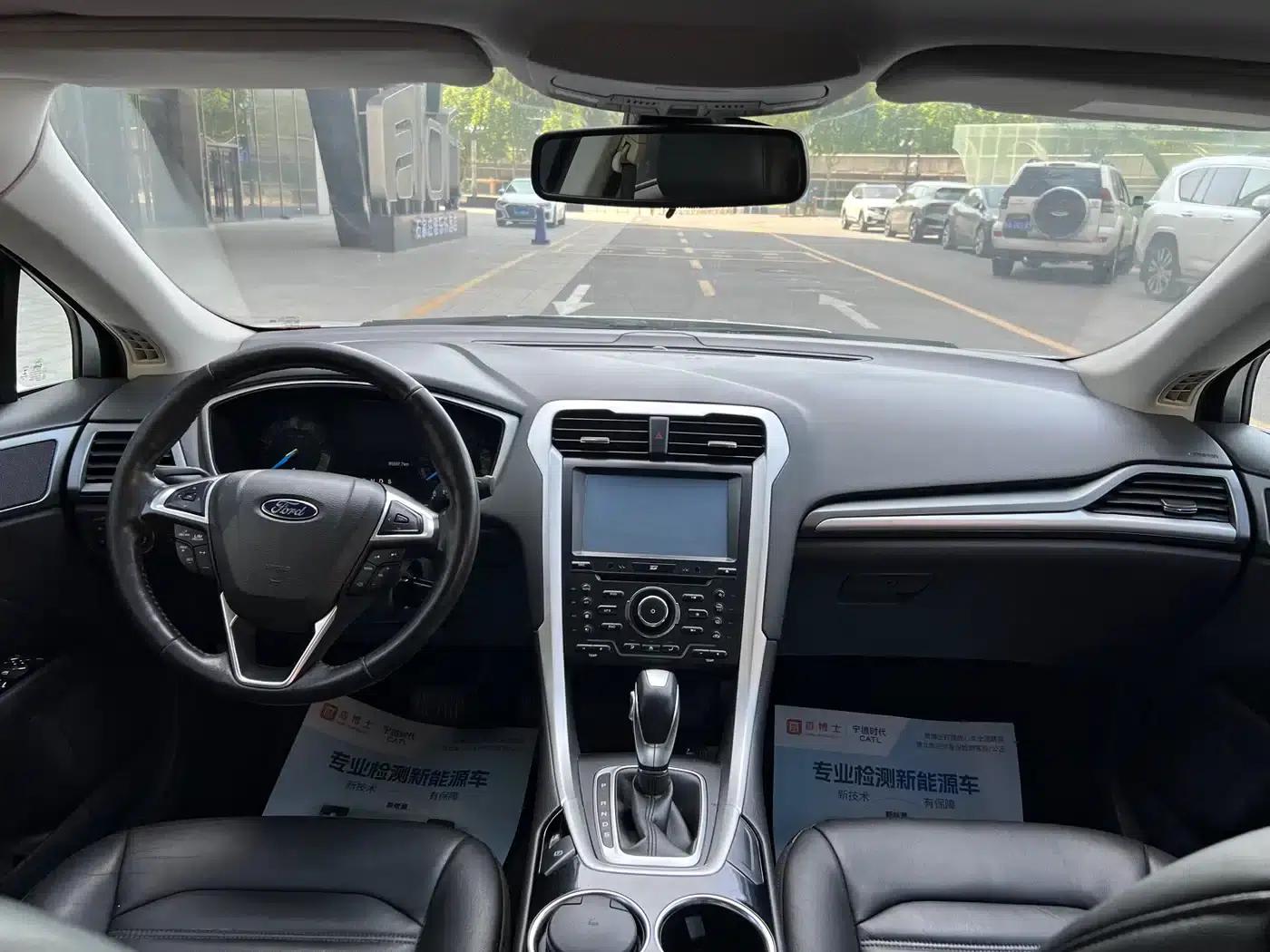 2013 Ford Mondeo 1.5L GTDi180 Fashion Edition — миниатюра 14