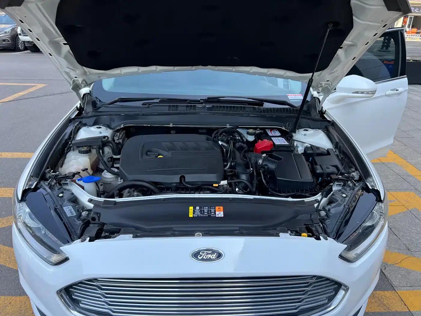 2013 Ford Mondeo 1.5L GTDi180 Fashion Edition — миниатюра 18