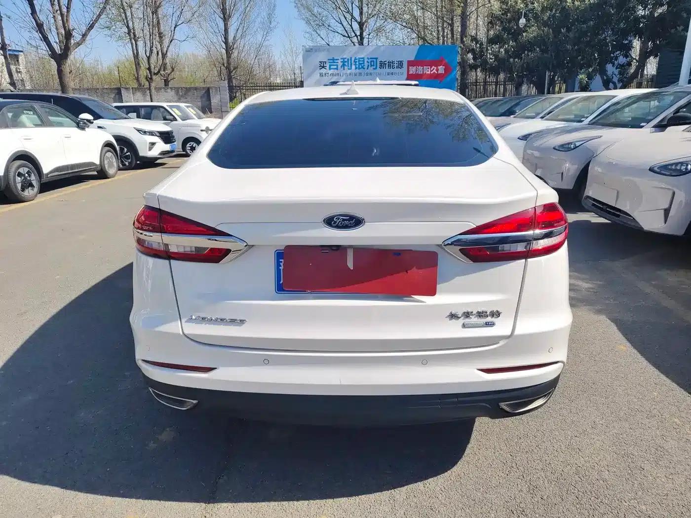 2020 Ford Mondeo EcoBoost 180 Fashion Edition — миниатюра 5