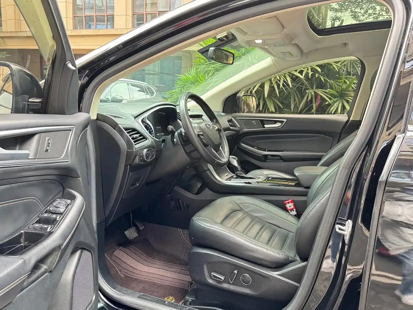 2016 Ford Edge EcoBoost 245 2WD Luxury 7-seater — миниатюра 8
