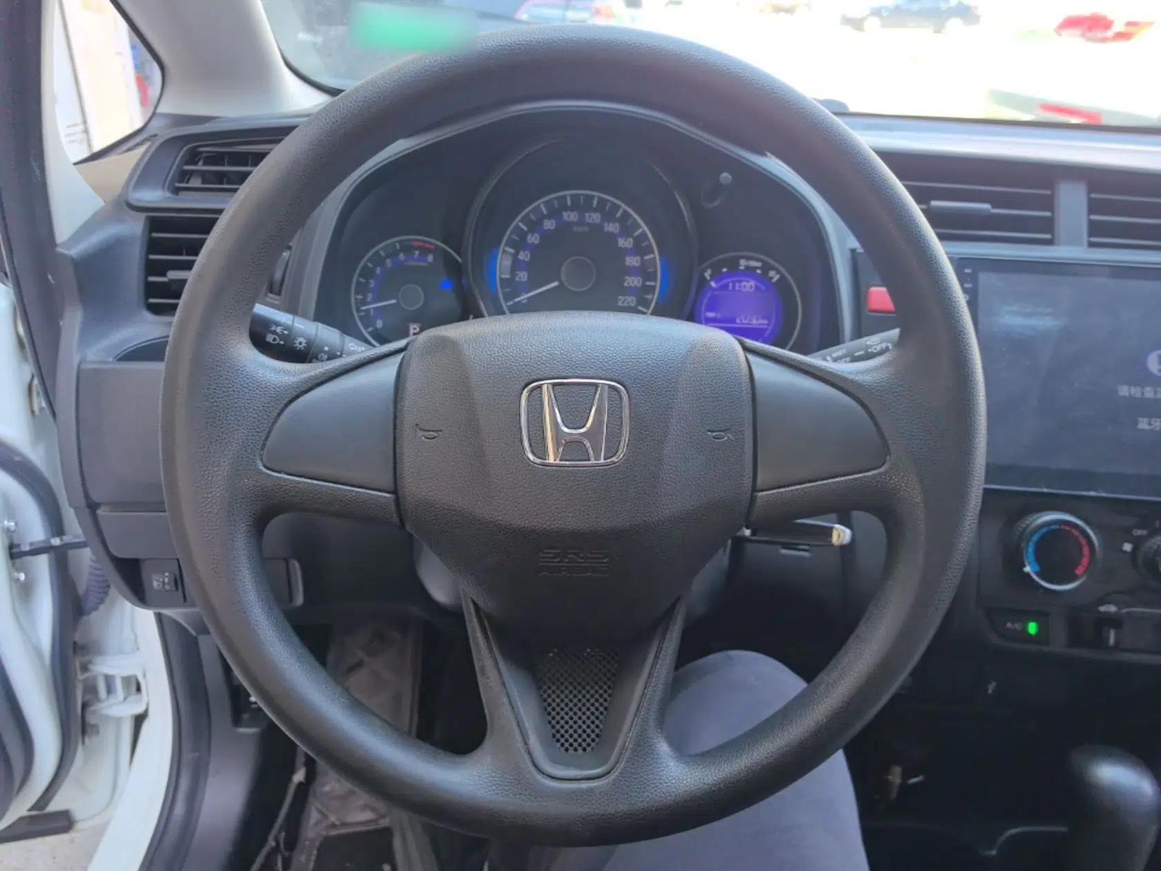Honda Fit 2016 1.5L LXS CVT Comfort Sunroof Version — миниатюра 14