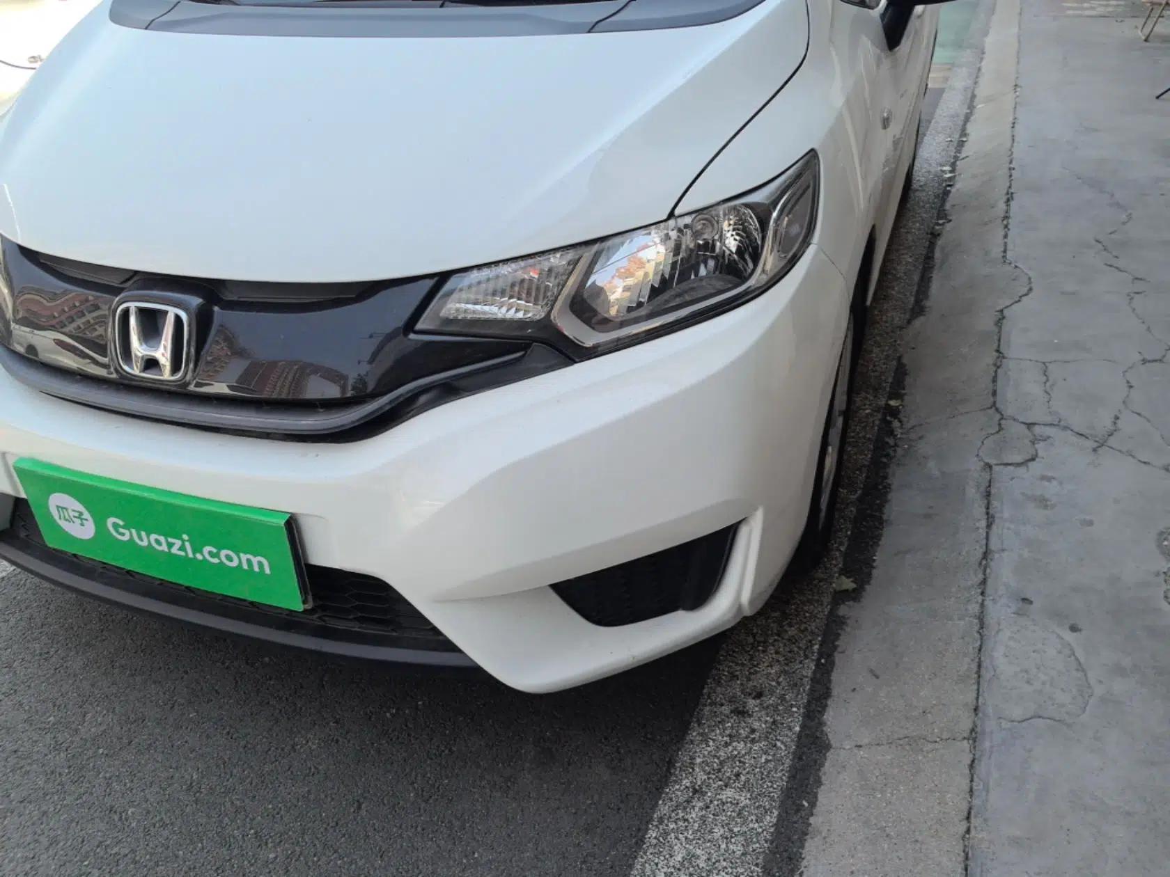 Honda Fit 2016 1.5L LXS CVT Comfort Sunroof Version — миниатюра 9