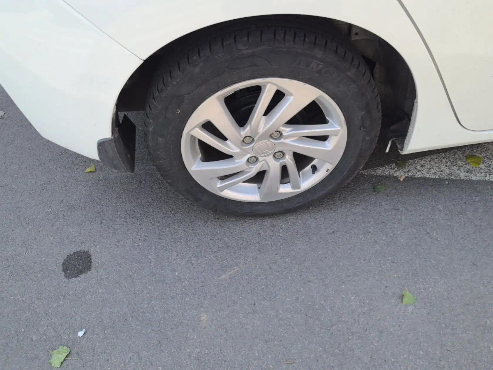 Honda Fit 2016 1.5L LXS CVT Comfort Sunroof Version — миниатюра 10