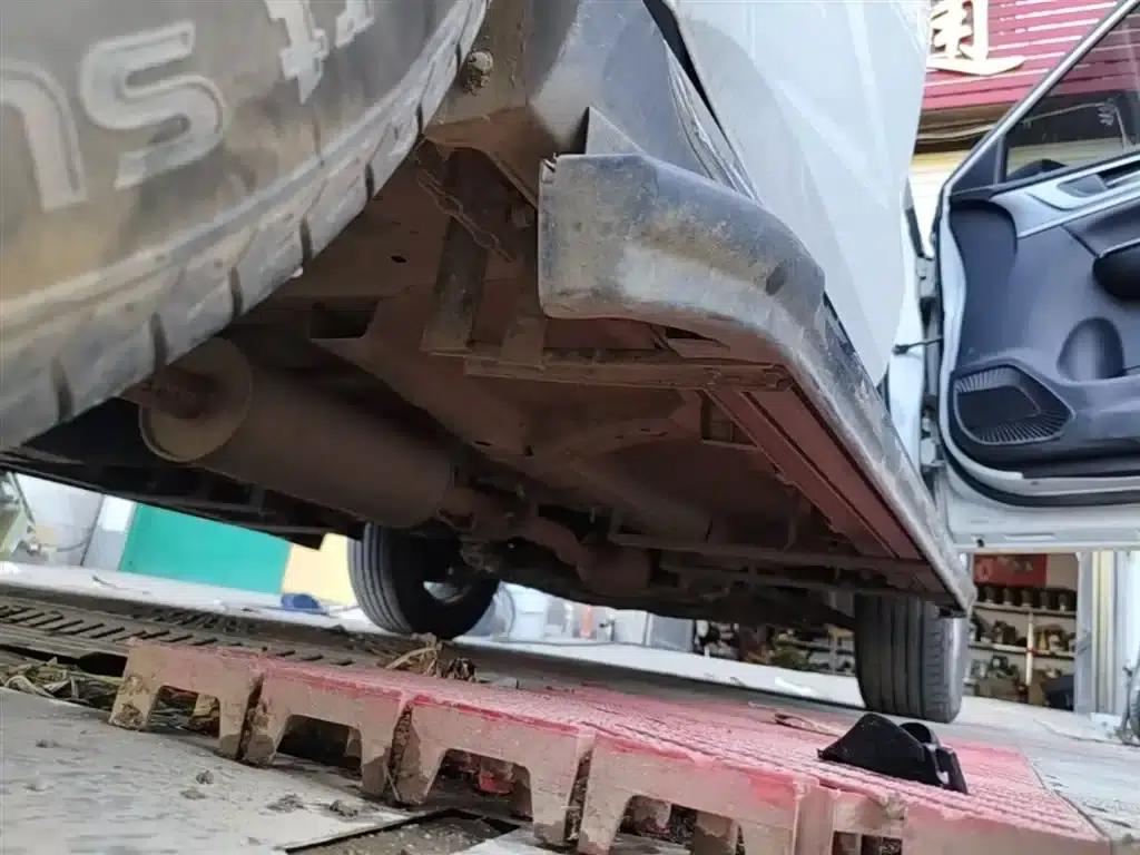 Haval M6 2021 PLUS 1.5T Manual Elite Intelligent Connectivity Edition — миниатюра 21