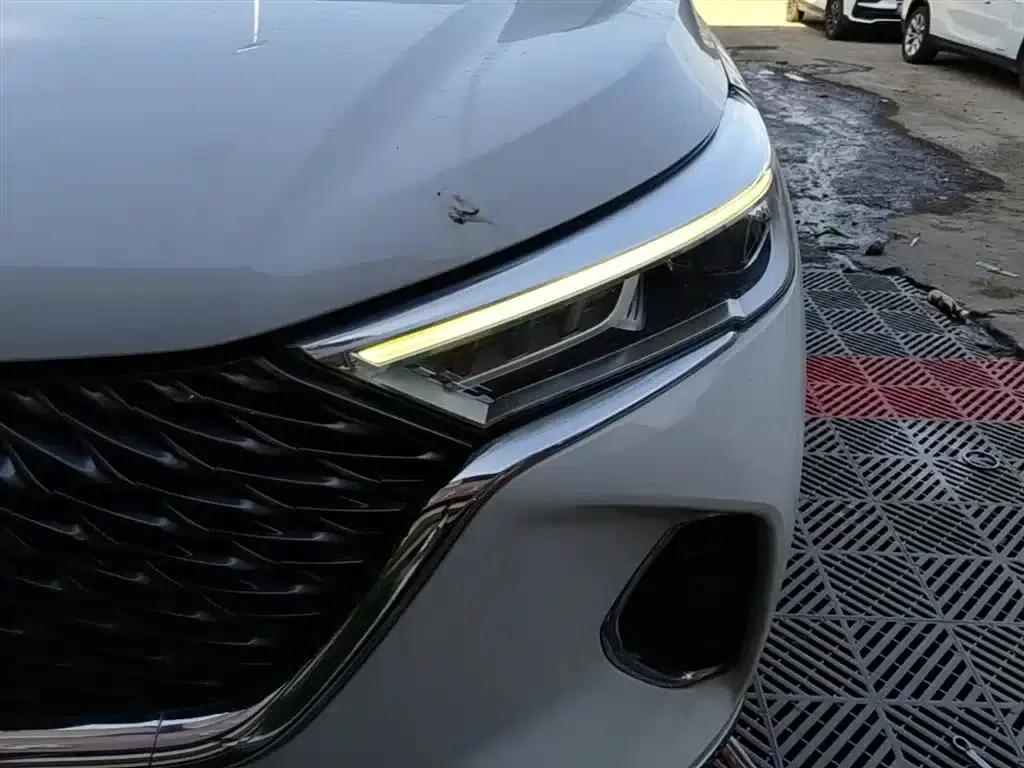 Haval M6 2021 PLUS 1.5T Manual Elite Intelligent Connectivity Edition — миниатюра 24