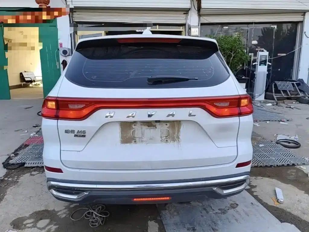Haval M6 2021 PLUS 1.5T Manual Elite Intelligent Connectivity Edition — миниатюра 6