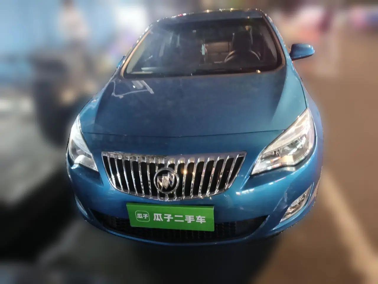 Buick GT 2014 XT 1.6L Automatic Fashion Edition — миниатюра 2