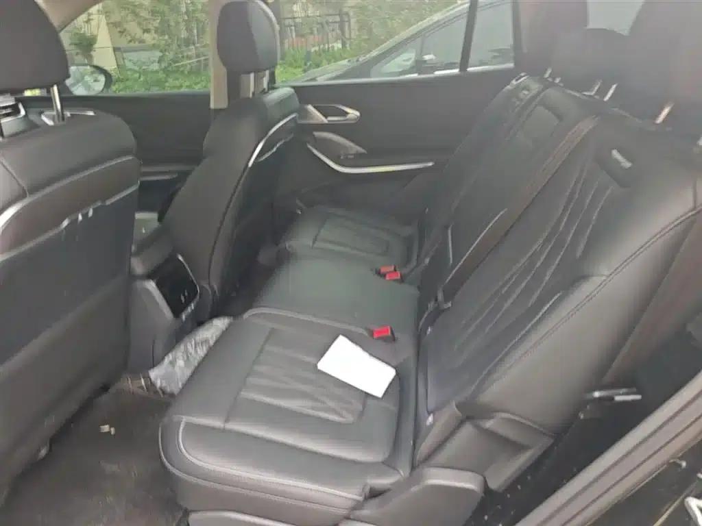 Hongqi HS7 PHEV 2024 2.0T PHEV 4WD Flagship Edition 7-seater — миниатюра 17