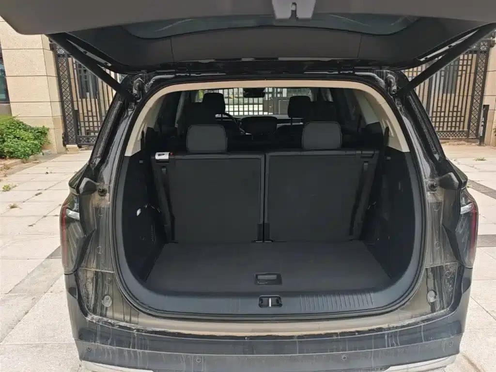 Hongqi HS7 PHEV 2024 2.0T PHEV 4WD Flagship Edition 7-seater — миниатюра 19