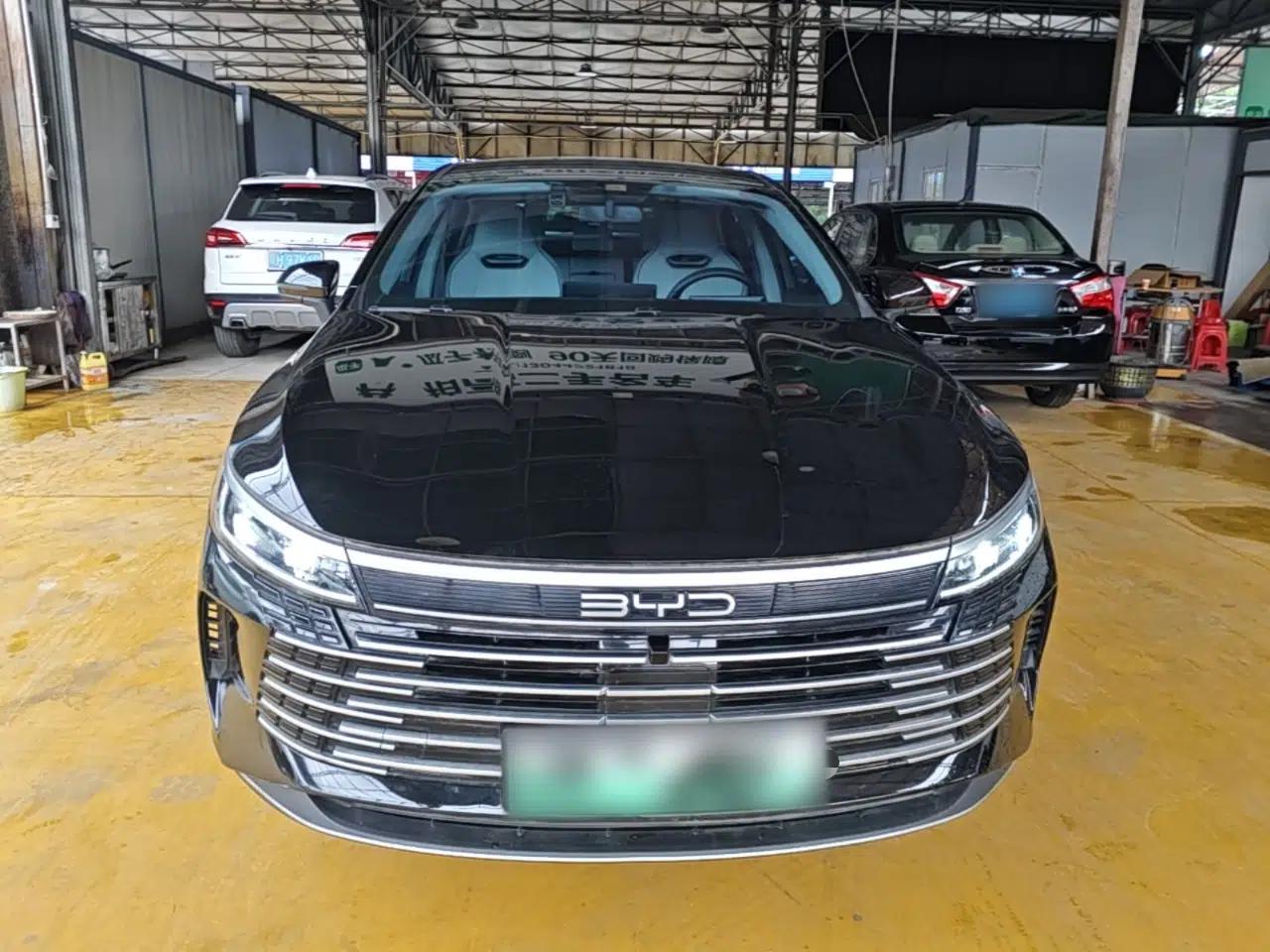 BYD Destroyer 05 2023 Champion Edition DM-i 120KM Prestige Model — миниатюра 2