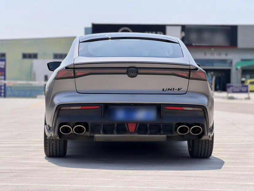 CHANGAN UNI-V 2022 2.0T Sporty Version — миниатюра 3