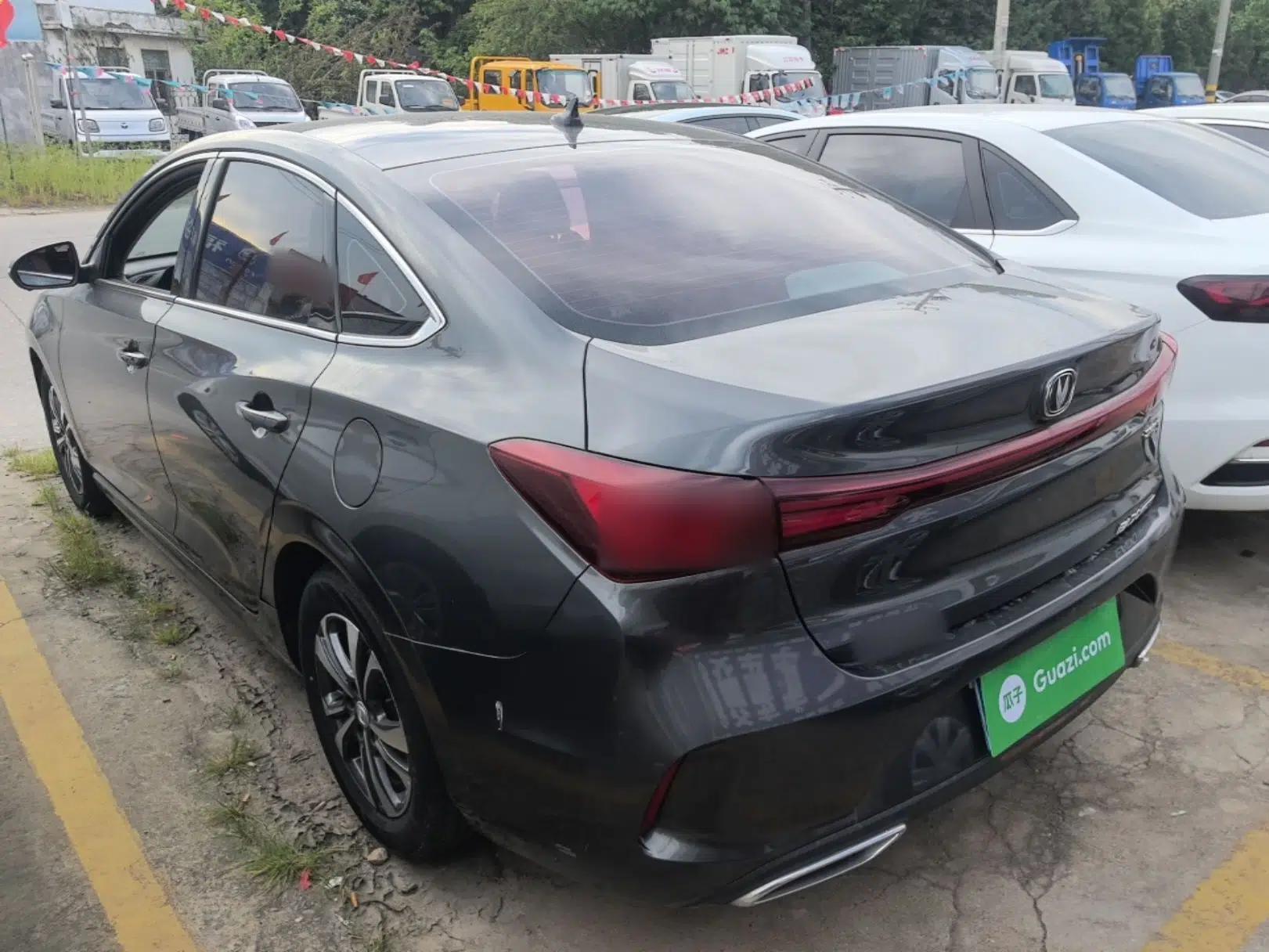 CHANGAN Eado 2023 Changan Edition PLUS Blue Whale NE 1.4T GDI DCT Prestige Version — миниатюра 4