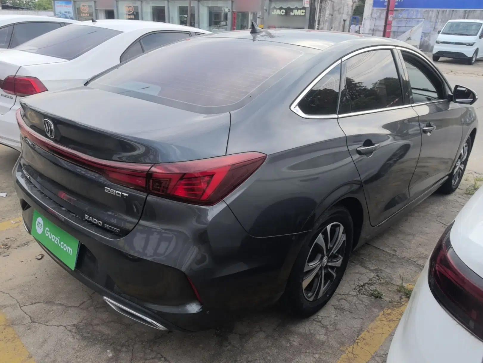 CHANGAN Eado 2023 Changan Edition PLUS Blue Whale NE 1.4T GDI DCT Prestige Version — миниатюра 6