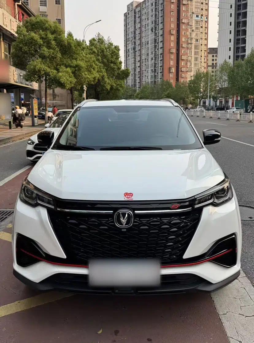 CHANGAN CS55PLUS 2022 Blue Whale Edition 1.5T DCT Luxury Model — миниатюра 2