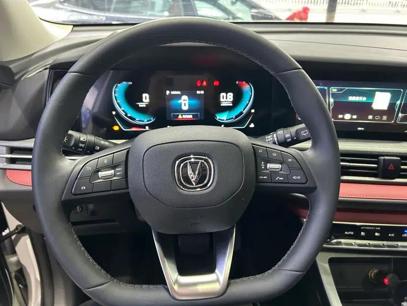 CHANGAN CS55PLUS 2022 Blue Whale Edition 1.5T DCT Luxury Model — миниатюра 8