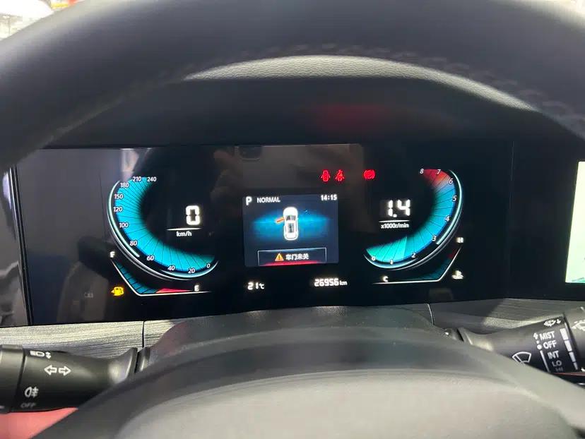 CHANGAN CS55PLUS 2022 Blue Whale Edition 1.5T DCT Luxury Model — миниатюра 9