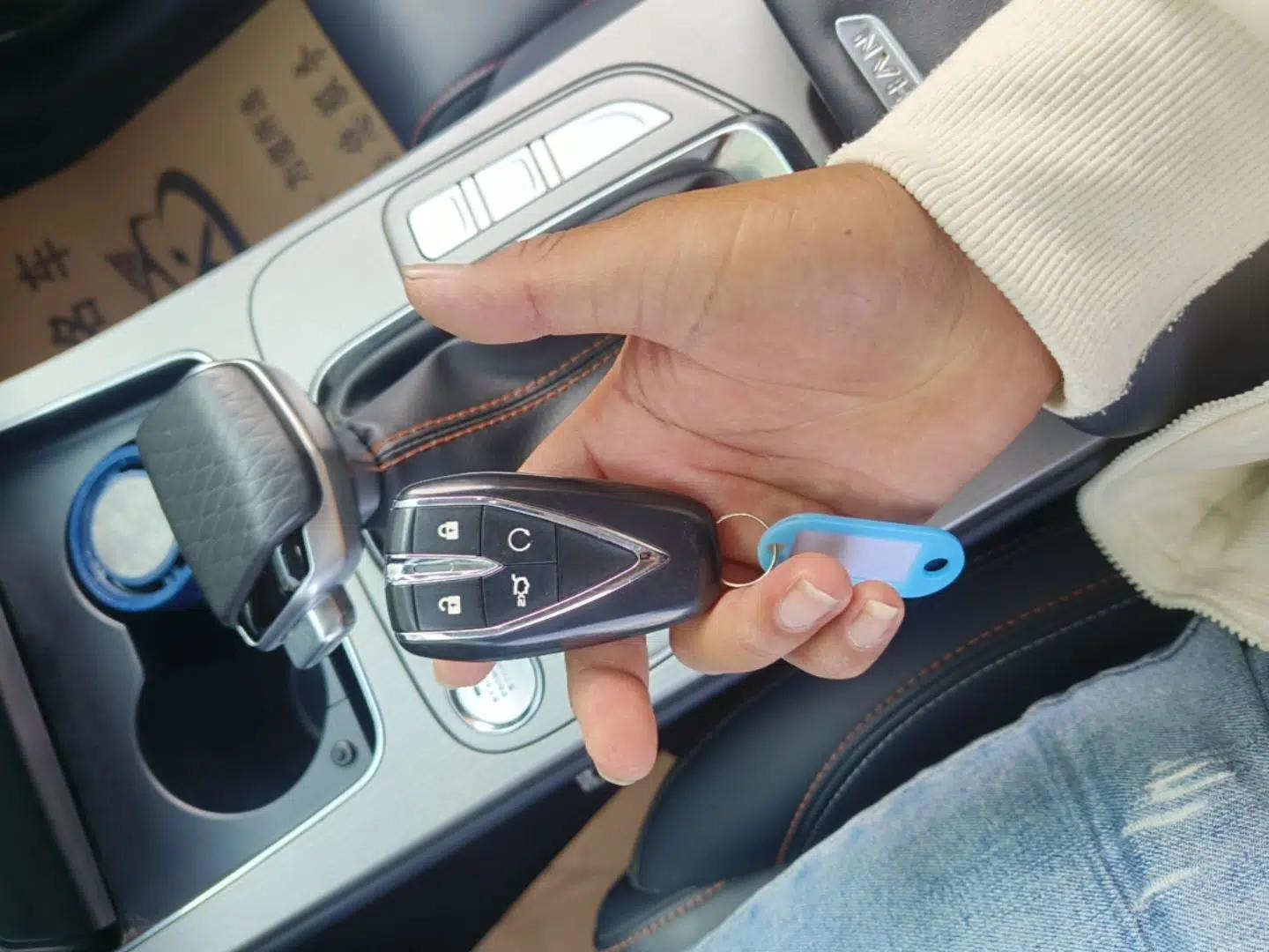 CHANGAN OSHAN X7 2020 1.5T Automatic Prestige Edition — миниатюра 12