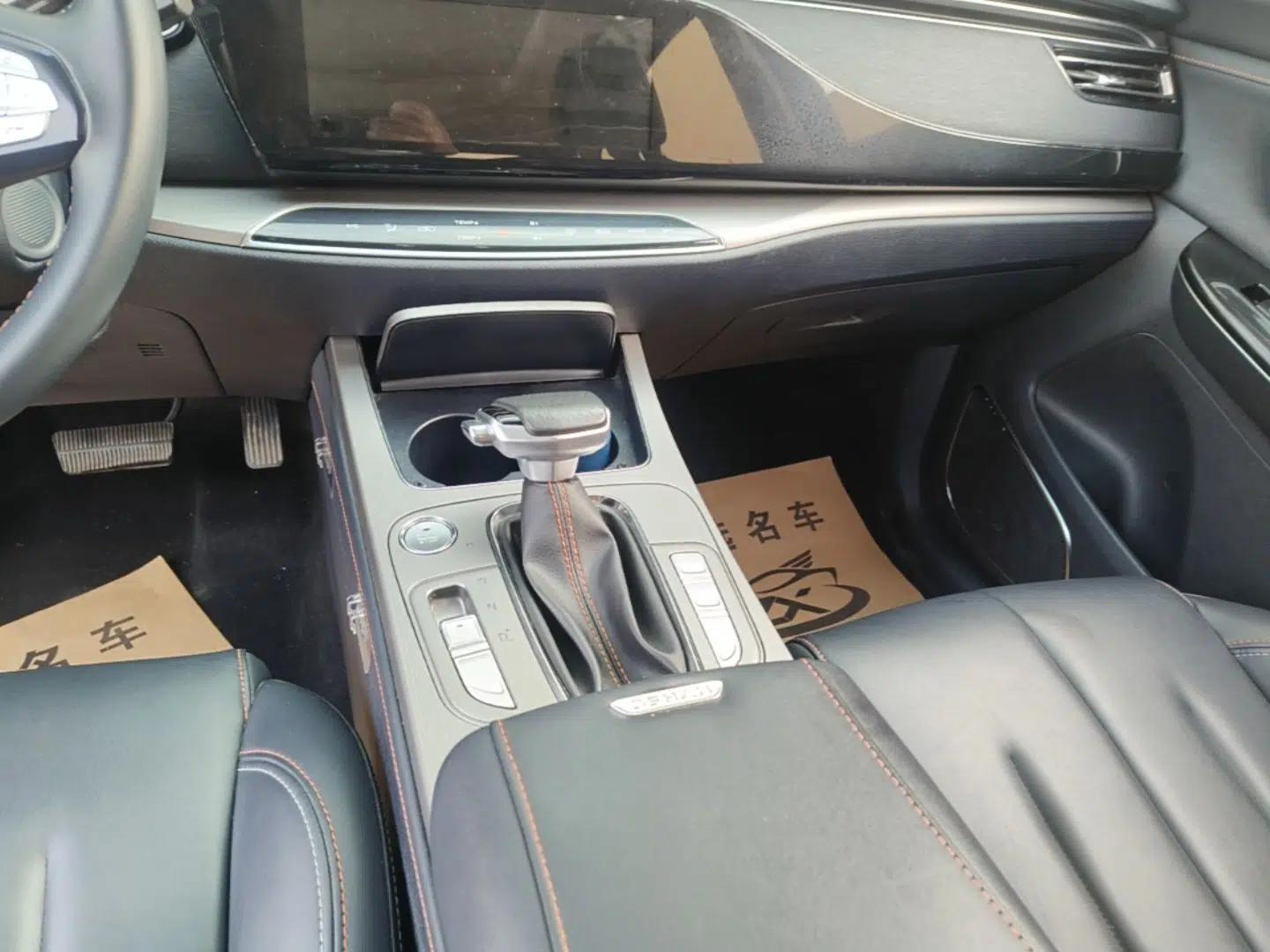 CHANGAN OSHAN X7 2020 1.5T Automatic Prestige Edition — миниатюра 17