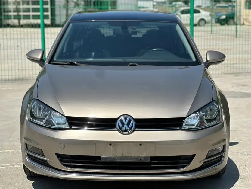 Volkswagen Golf 2016 230TSI Automatic Luxury Version — миниатюра 3