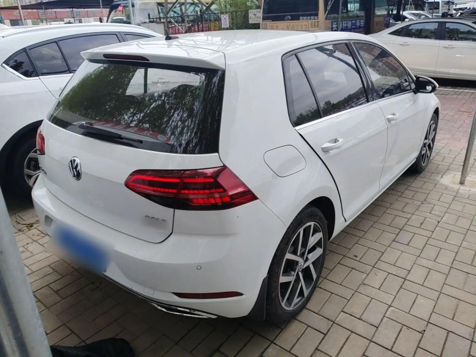 Volkswagen Golf 2019 280TSI DSG Luxury Version China V Standard — миниатюра 4