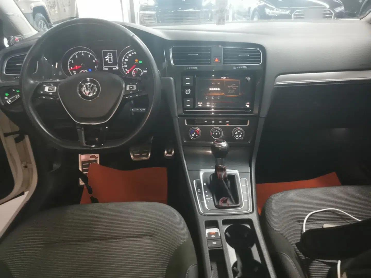 Volkswagen Golf 2019 280TSI DSG Comfort Version China V Standard — миниатюра 13
