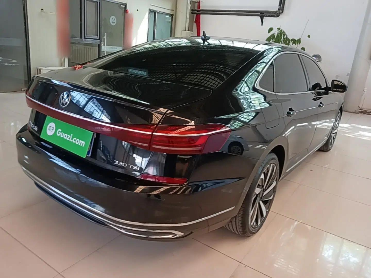 Volkswagen Passat 2022 330TSI Elite Edition — миниатюра 6
