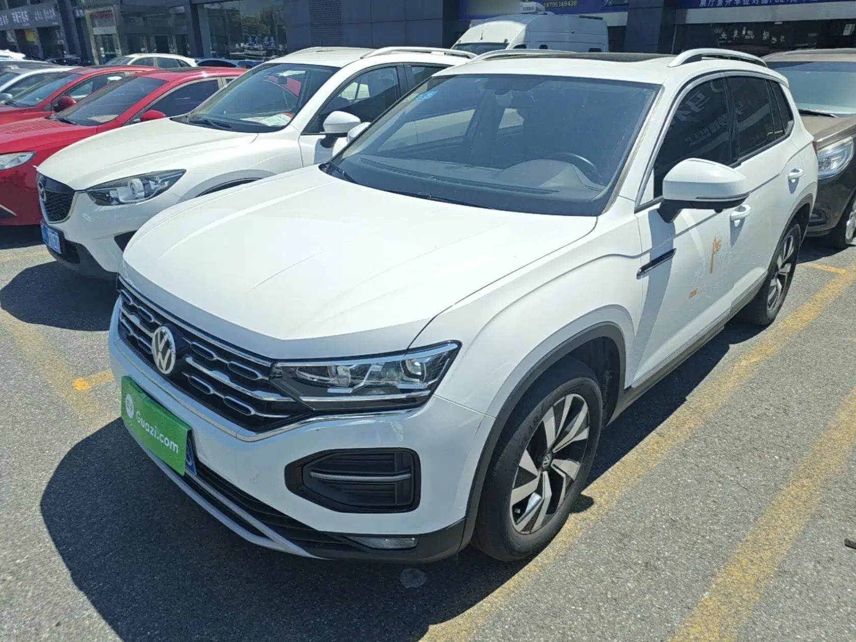 Volkswagen Tayron 2020 330TSI Two-Wheel Drive Luxury Smart Connectivity Version — миниатюра 1