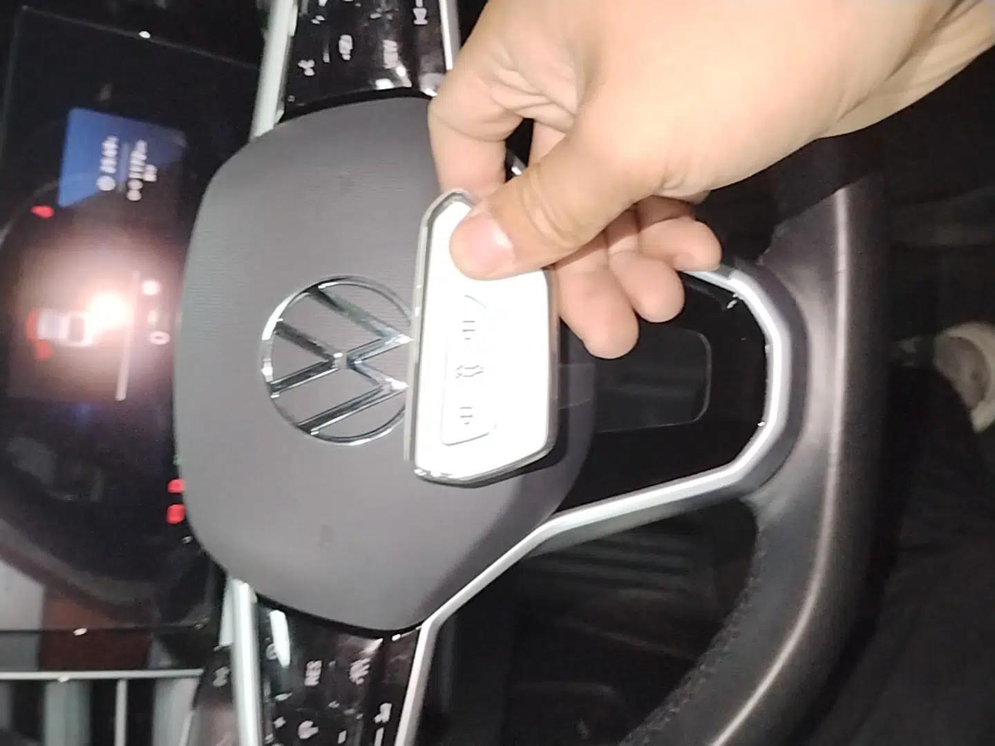 Volkswagen Lamando 2022 Lavida L 280TSI DSG Cool & Spicy Edition — миниатюра 12
