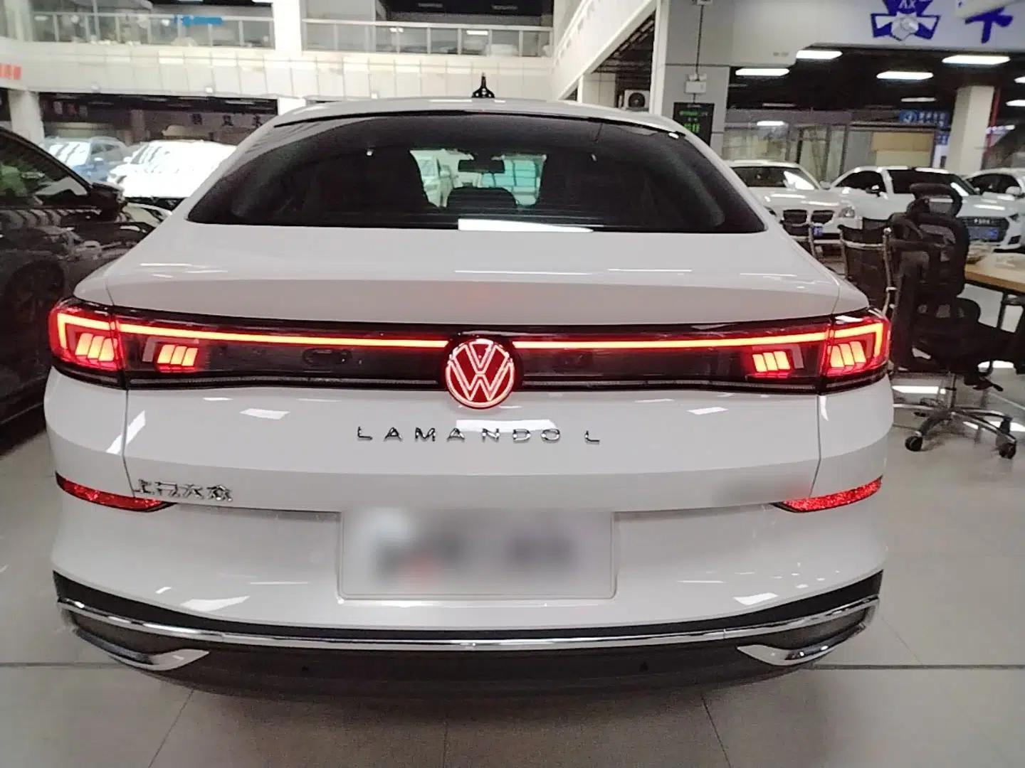 Volkswagen Lamando 2022 Lavida L 280TSI DSG Cool & Spicy Edition — миниатюра 5
