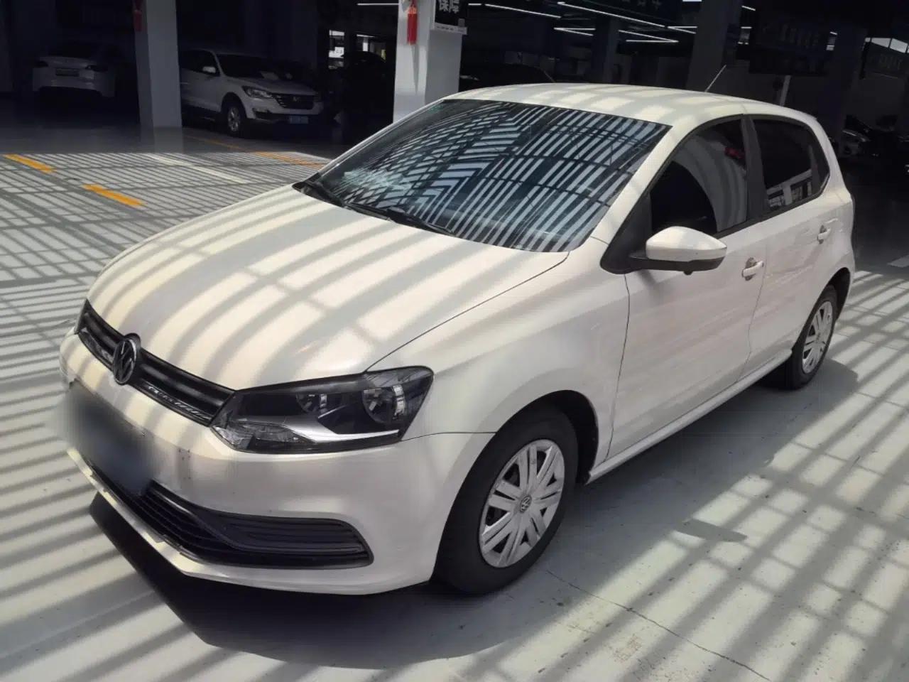 Volkswagen Polo 2018 1.5L Automatic Advanced Driving Model — миниатюра 1