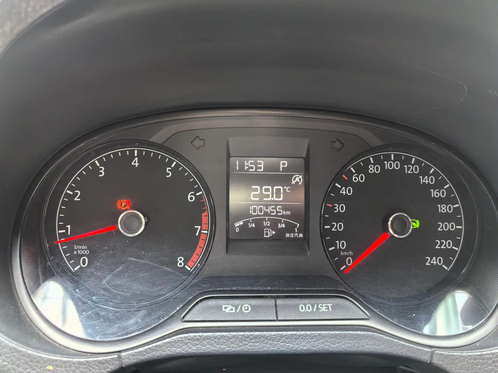 Volkswagen Polo 2018 1.5L Automatic Advanced Driving Model — миниатюра 14