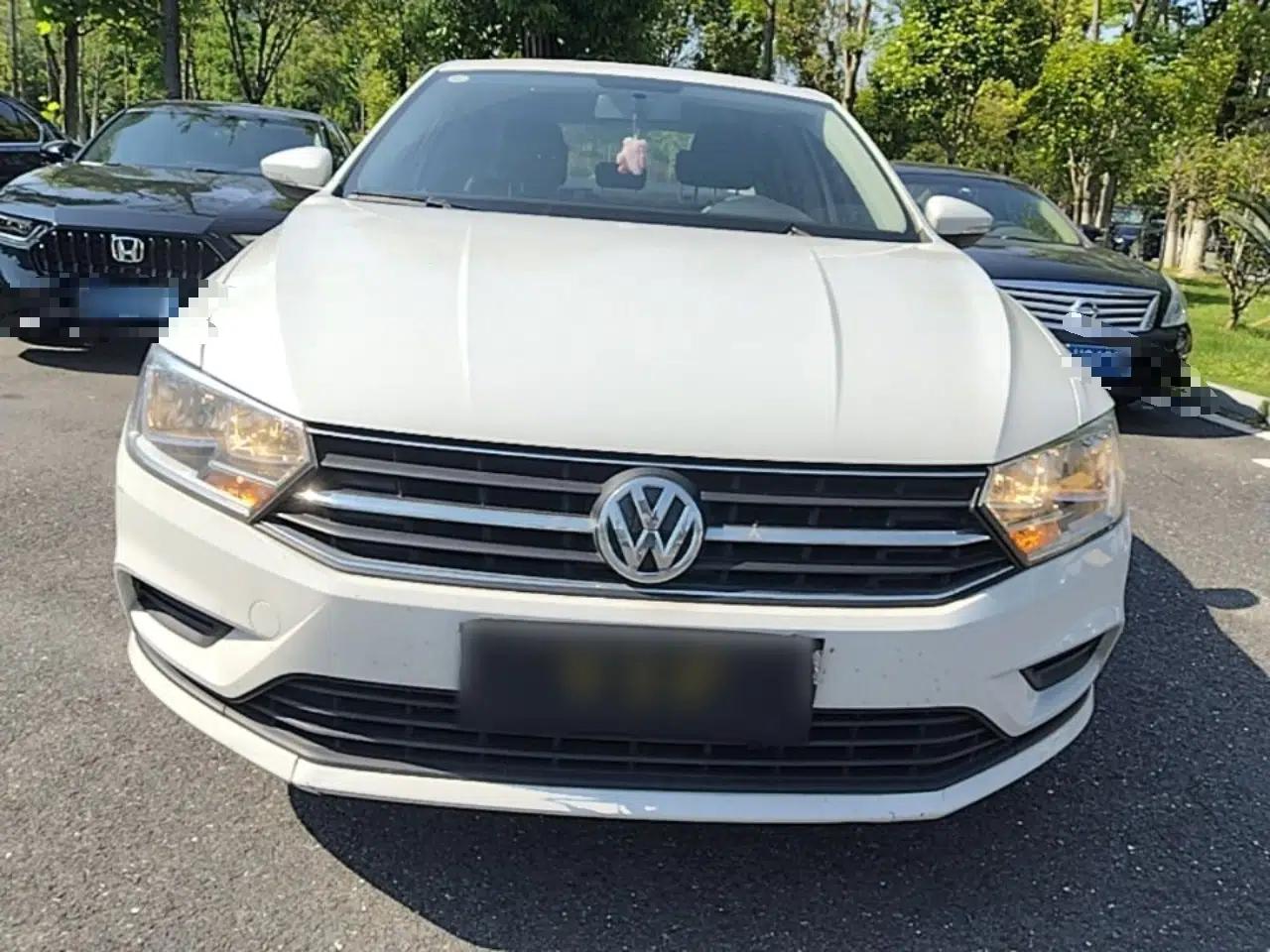 Volkswagen Bora 2019 Facelift Bora·Legend 1.5L Automatic Fashion Edition China VI Standard — миниатюра 2