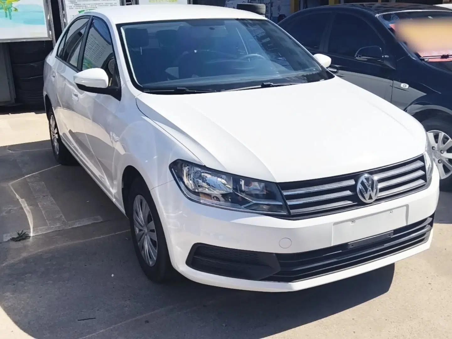 Volkswagen Santana 2018 1.5L Automatic Fashion Edition — миниатюра 3