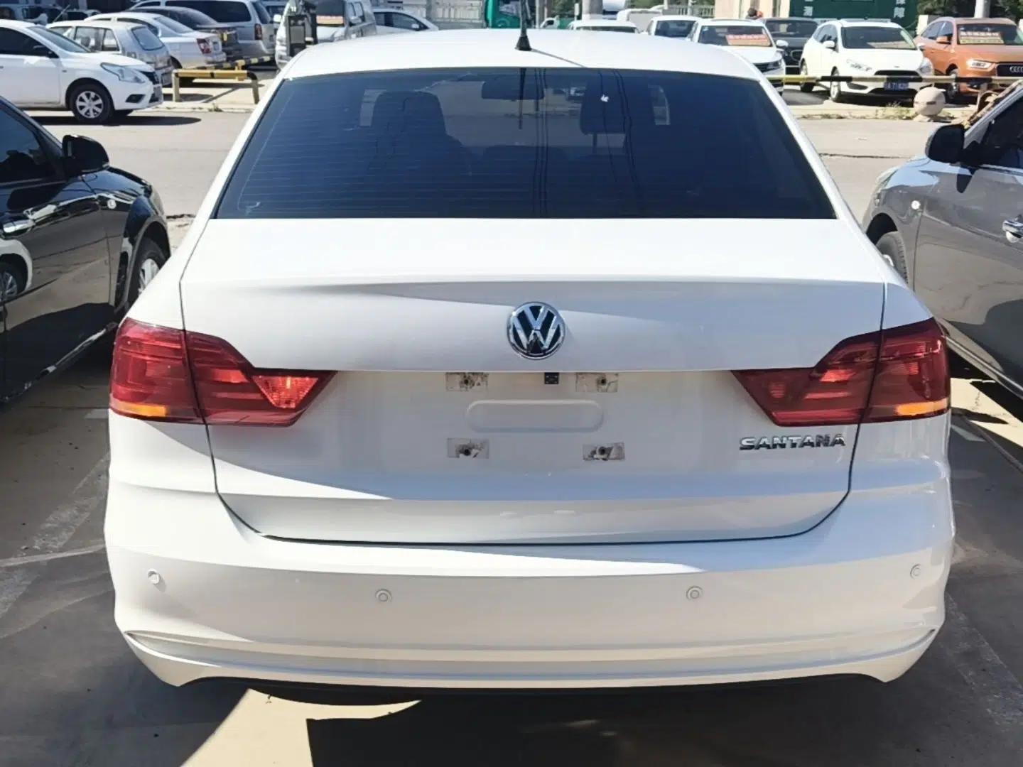 Volkswagen Santana 2018 1.5L Automatic Fashion Edition — миниатюра 5