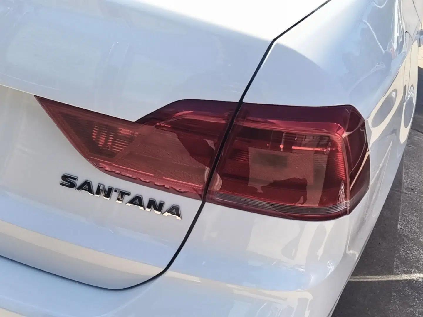 Volkswagen Santana 2018 1.5L Automatic Fashion Edition — миниатюра 7