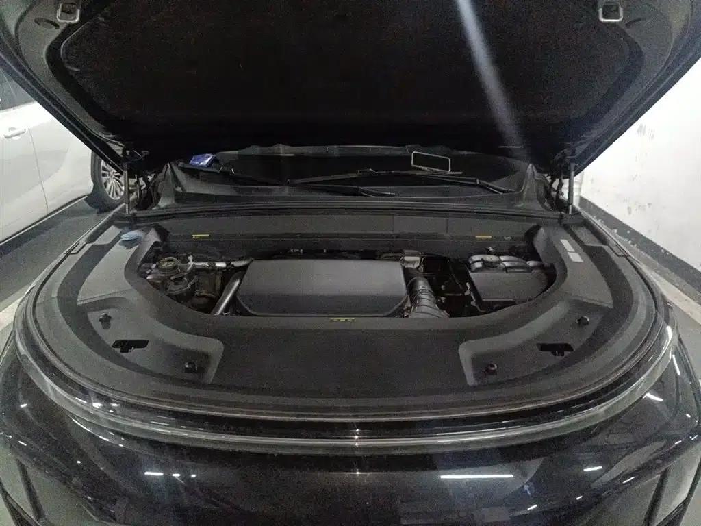 Li Auto L9 2022 Max — миниатюра 11