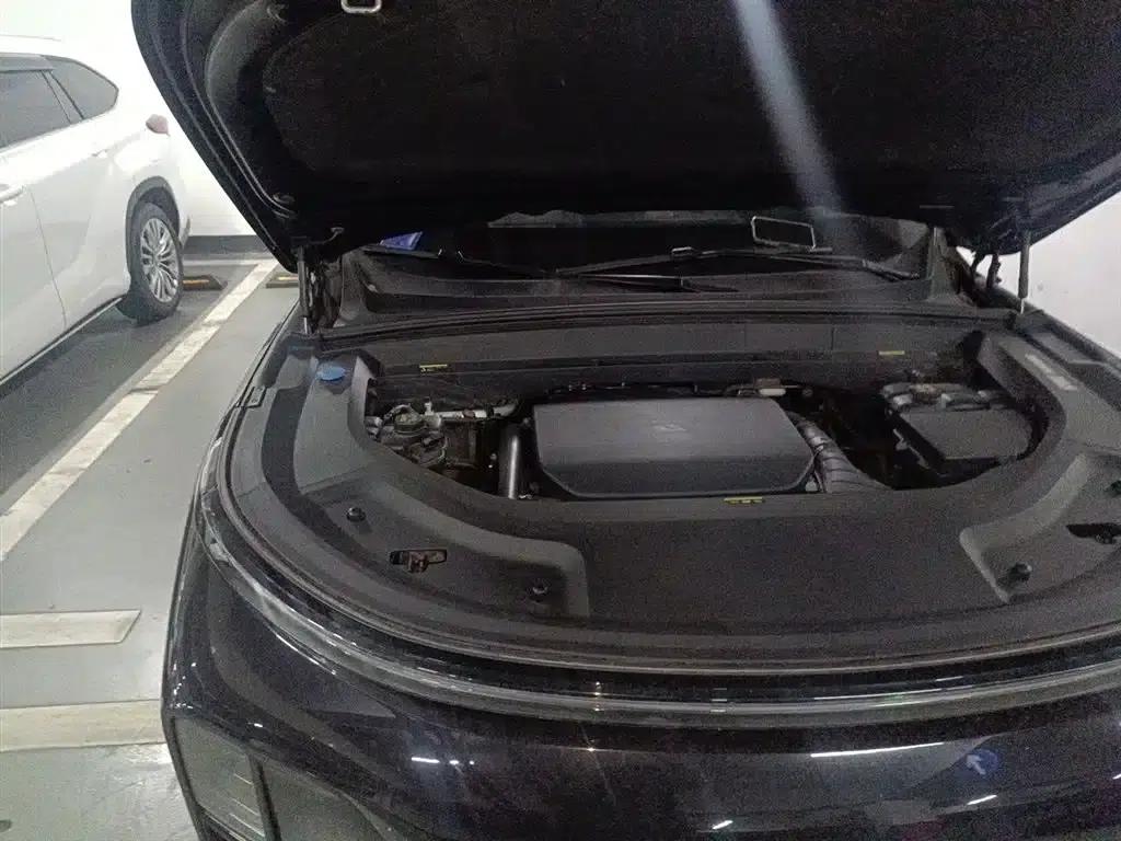 Li Auto L9 2022 Max — миниатюра 21