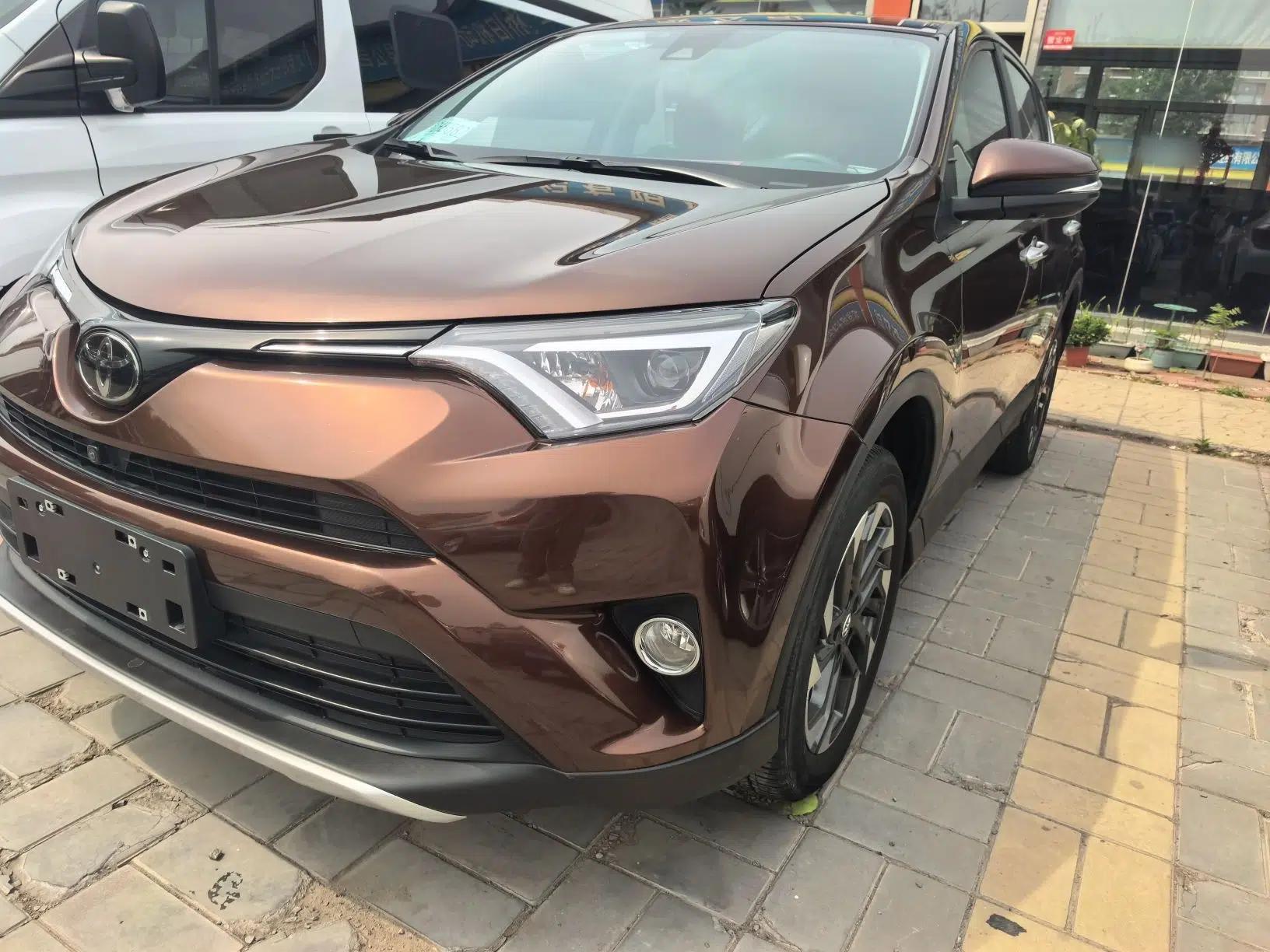Toyota RAV4 2018 2.5L Automatic 4x4 Elite i Edition — миниатюра 1