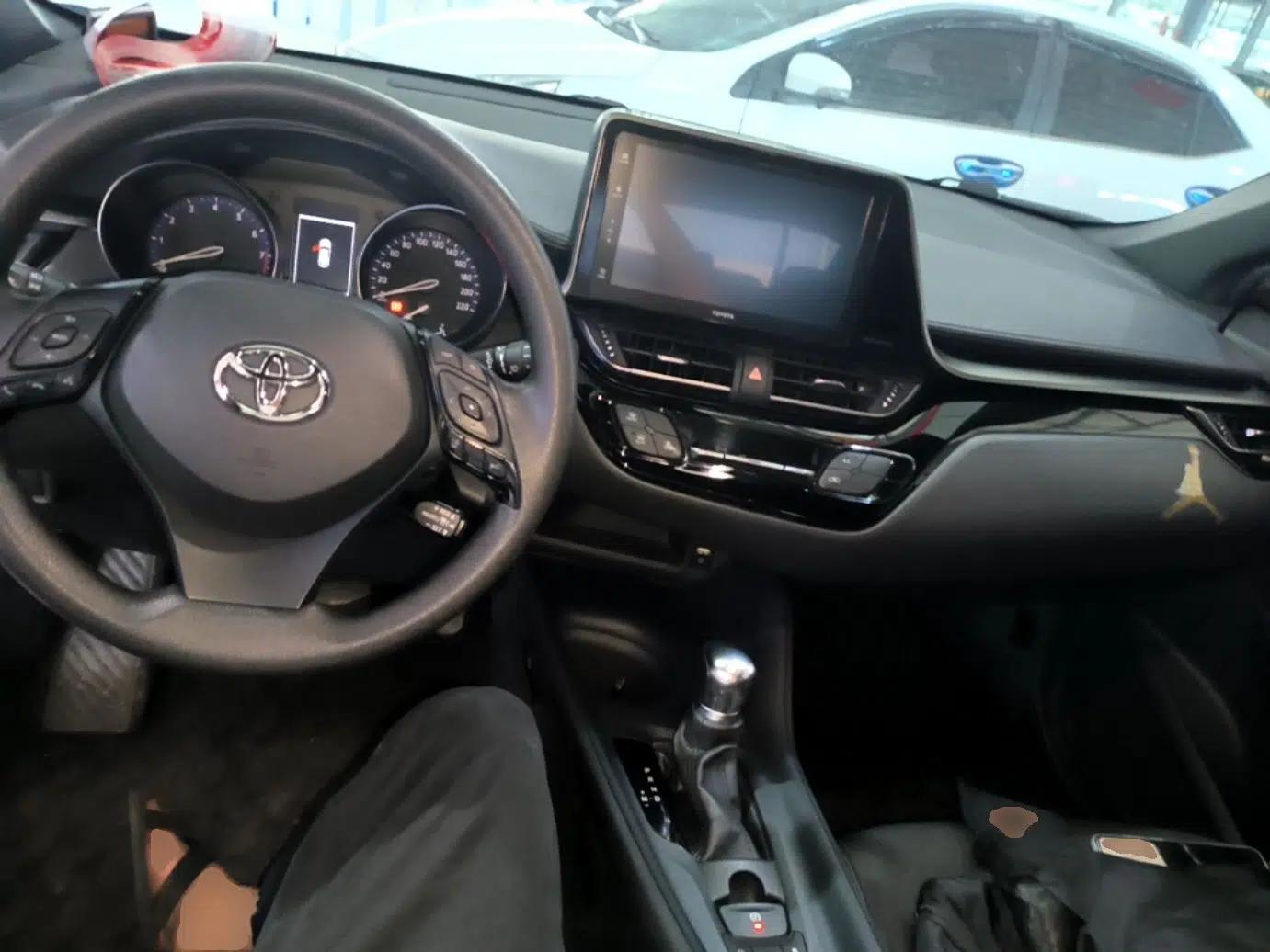 Toyota IZOA 2018 2.0L Yidong Version China V Standard — миниатюра 13