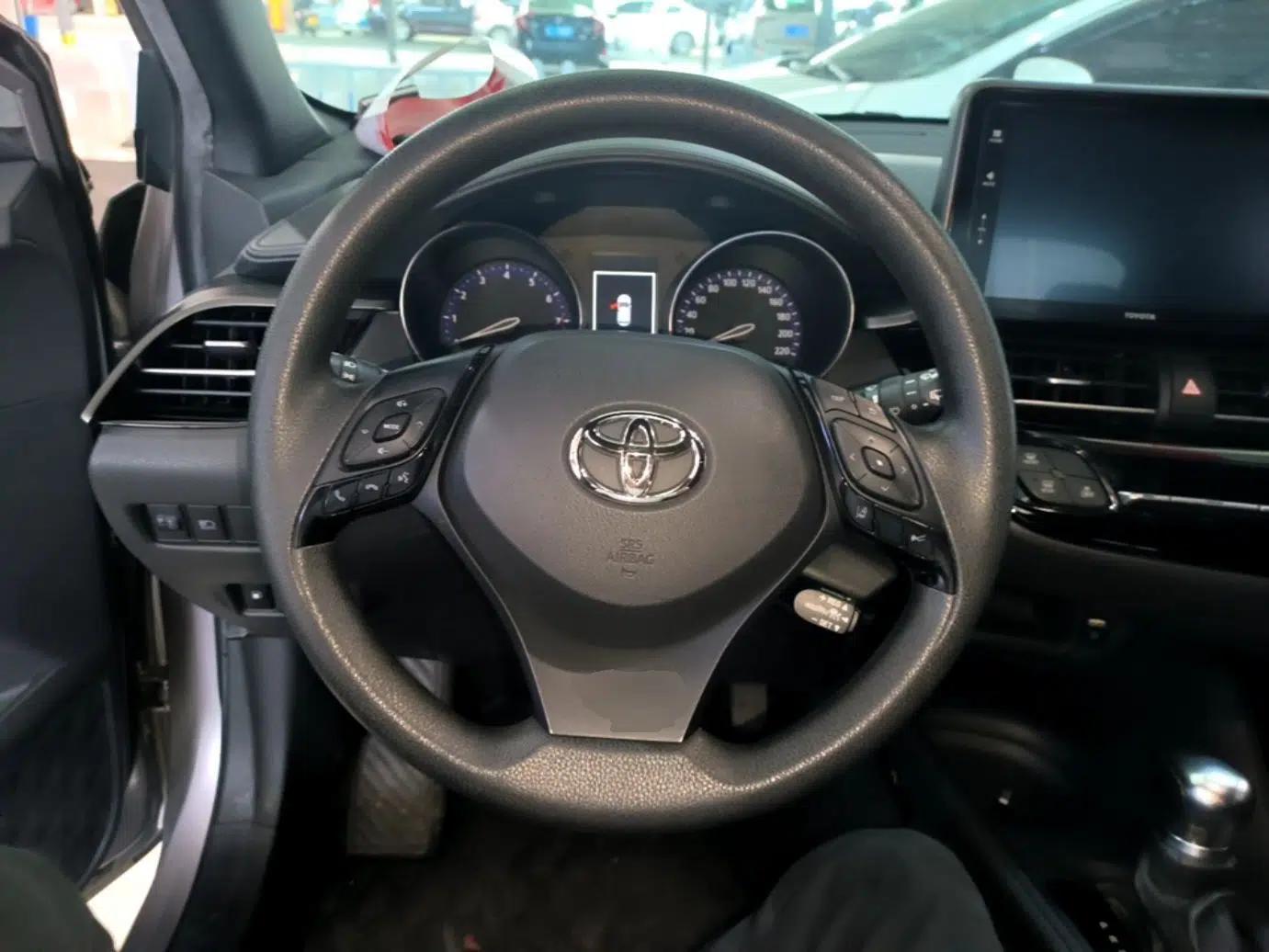 Toyota IZOA 2018 2.0L Yidong Version China V Standard — миниатюра 14